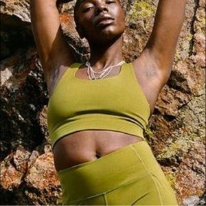 Girlfriend Collective Ivy Green Paloma Bra XS brat
